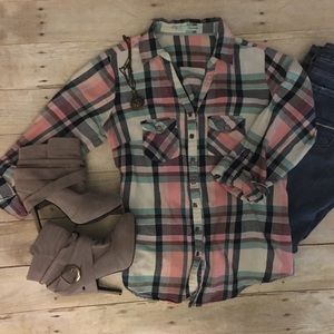 Cute plaid button down top